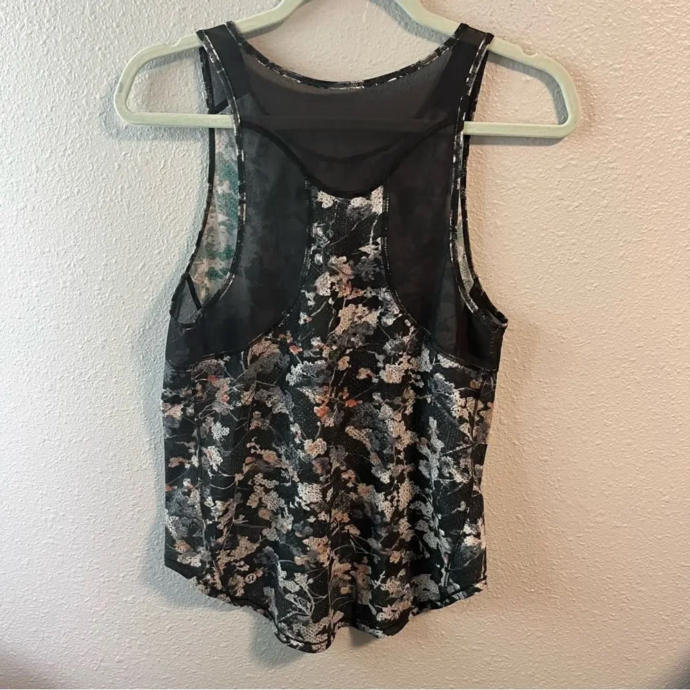 Lululemon Sculpt Tank Spring Bloom Multi / Black